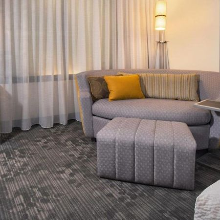 Courtyard By Marriott Lac Charles Extérieur photo